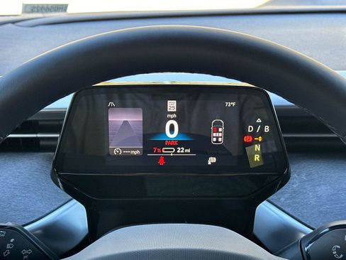 New 2025 Volkswagen ID. Buzz Pro S Plus RWD image 25