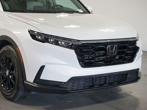 Used 2024 Honda CR-V EX image 4