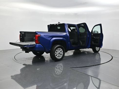 Used 2025 Toyota Tacoma SR5 RWD image 52