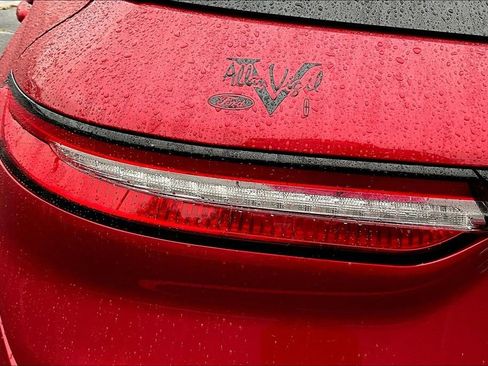 Used 2021 Lincoln Corsair FWD w/ Premium Package image 30