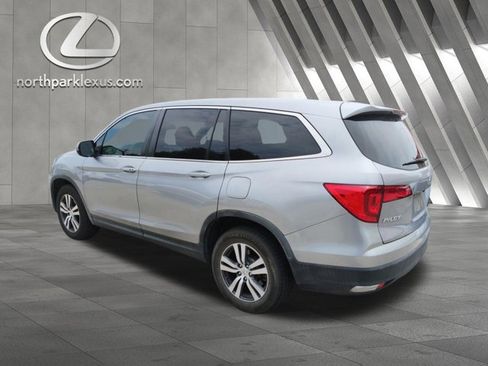 Used 2017 Honda Pilot EX-L image 2
