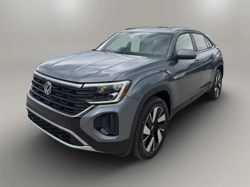 Used 2025 Volkswagen Atlas Cross Sport SE AWD/4WD image 3