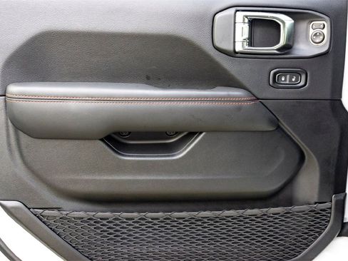 New 2025 Jeep Gladiator Rubicon w/ Convenience Group image 7