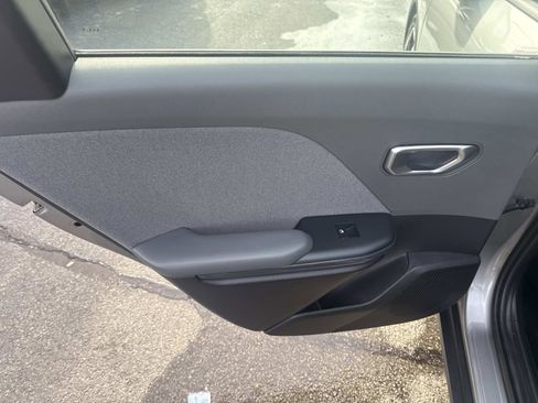 Used 2025 Kia K4 EX image 15