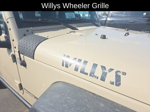 Used 2018 Jeep Wrangler Unlimited Sport AWD/4WD image 11