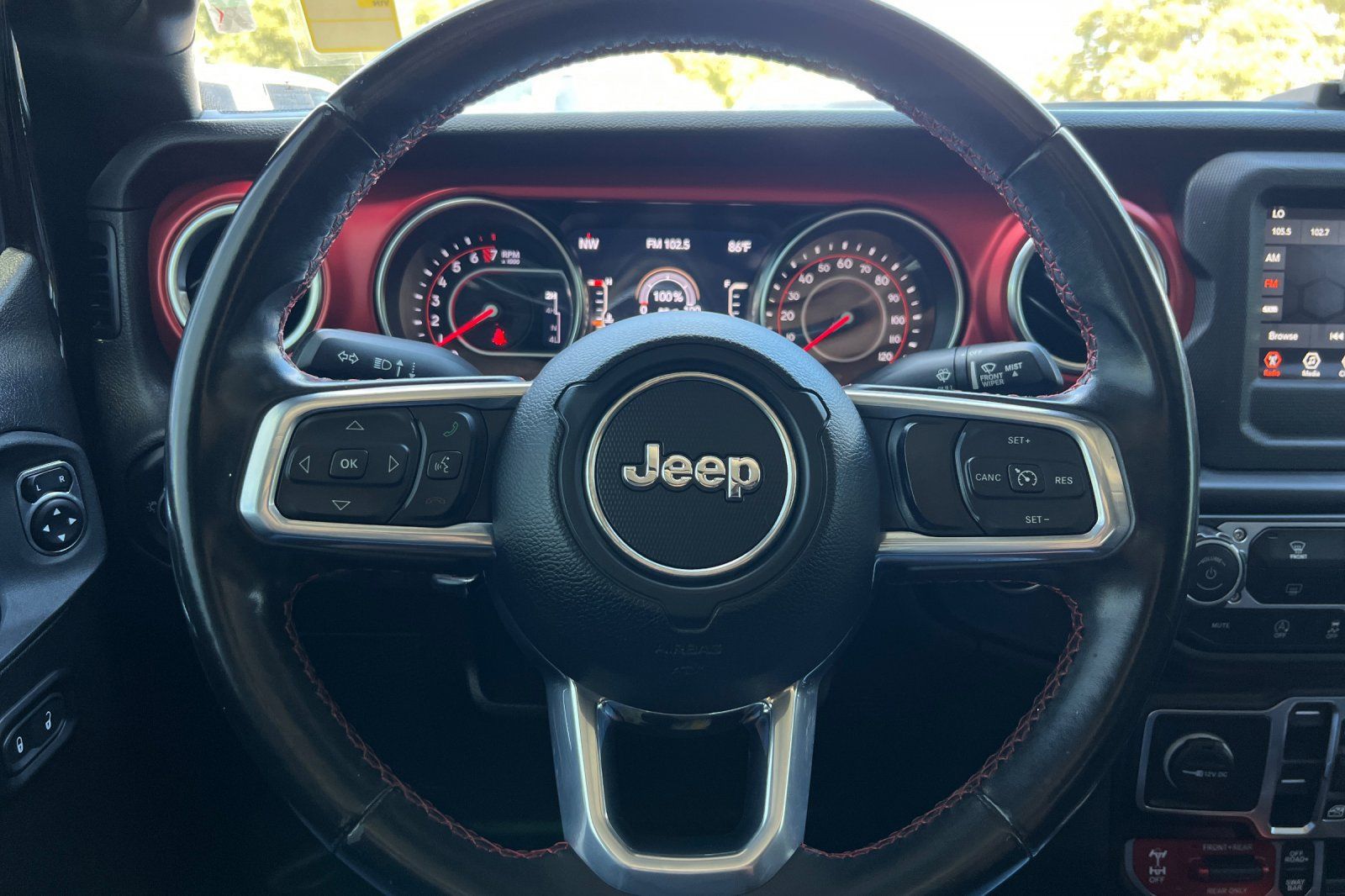 Used 2021 Jeep Gladiator Rubicon w/ Trailer Tow Package AWD/4WD image 22