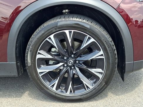 Used 2024 MAZDA CX-90 Plug-In Hybrid w/ Premium Pkg AWD/4WD image 9