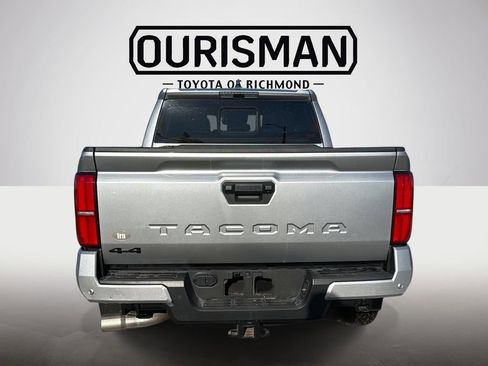 Used 2024 Toyota Tacoma TRD Off-Road w/ TRD Off Road Upgrade Package image 6