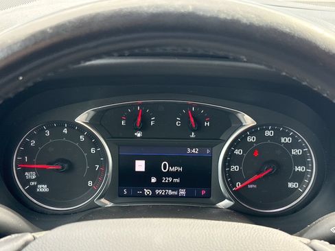 Used 2021 GMC Acadia SLT AWD/4WD image 17