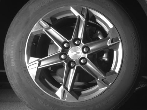 Used 2025 Chevrolet Blazer LT image 13