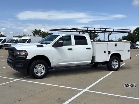 Used 2023 RAM 2500 Tradesman AWD/4WD image 1