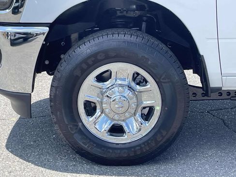 New 2026 RAM 2500 Tradesman w/ Chrome Appearance Group AWD/4WD image 11
