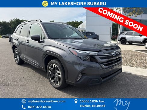 Used 2025 Subaru Forester Premium AWD/4WD image 1