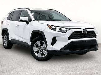 Used 2025 Toyota RAV4 XLE w/ Weather Package AWD/4WD video 1