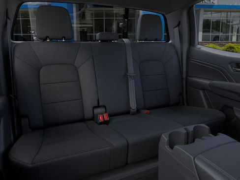 New 2025 GMC Canyon Elevation w/ Convenience Package image 17