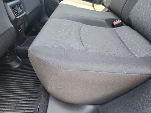 Used 2021 Toyota RAV4 XLE w/ Convenience Package AWD/4WD image 27