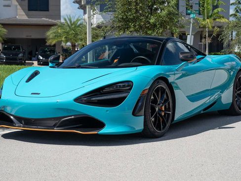 Used 2022 McLaren 720S Spider image 22