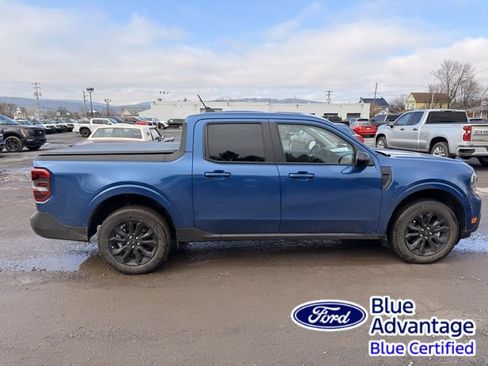 Used 2024 Ford Maverick Lariat w/ Black Appearance Package image 5