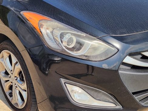 Used 2013 Hyundai Elantra GT w/ Touch & Go Pkg FWD image 10