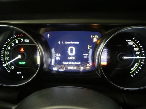 Used 2023 Jeep Wrangler Unlimited w/ Cold Weather Group AWD/4WD image 16