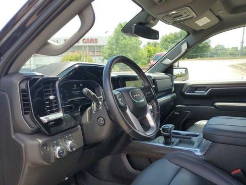 Used 2023 GMC Sierra 1500 SLT w/ SLT Premium Plus Package AWD/4WD image 17