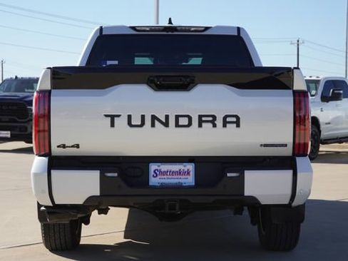 Used 2025 Toyota Tundra Platinum AWD/4WD image 8