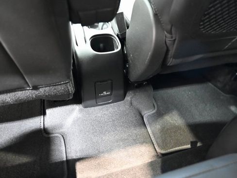 Used 2022 Chevrolet Trax LT w/ Sport Edition image 22