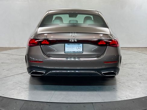 New 2026 Mercedes-Benz E 350 4MATIC Sedan image 4