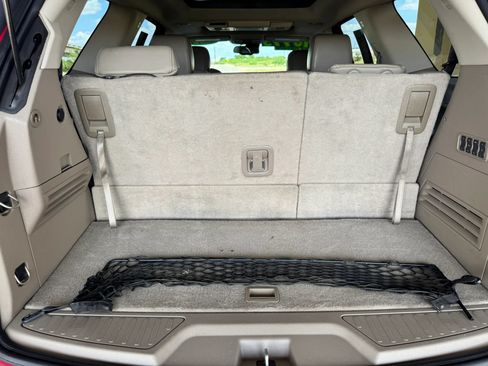Used 2014 GMC Acadia Denali FWD image 24