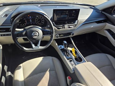 Used 2023 Nissan Altima 2.5 SL image 8