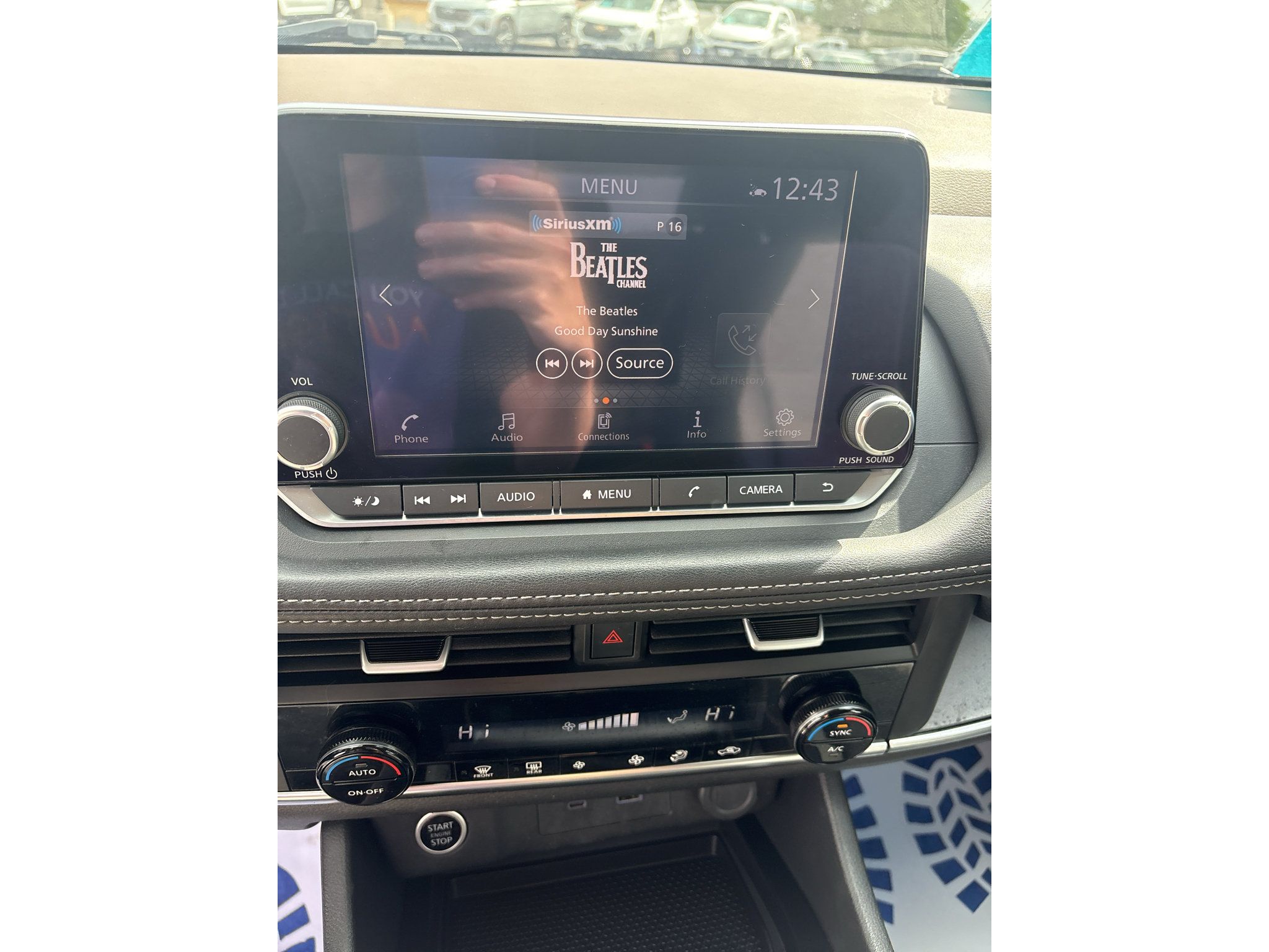 Used 2023 Nissan Rogue SV AWD/4WD image 13