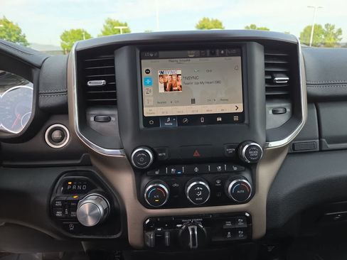 Used 2022 RAM 1500 Laramie AWD/4WD image 24