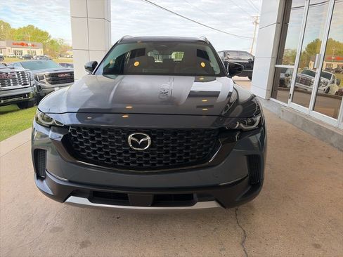 Used 2025 MAZDA CX-50 Meridian Edition w/ Apex Package image 3