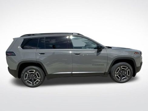 New 2026 Jeep Cherokee Laredo AWD/4WD image 9