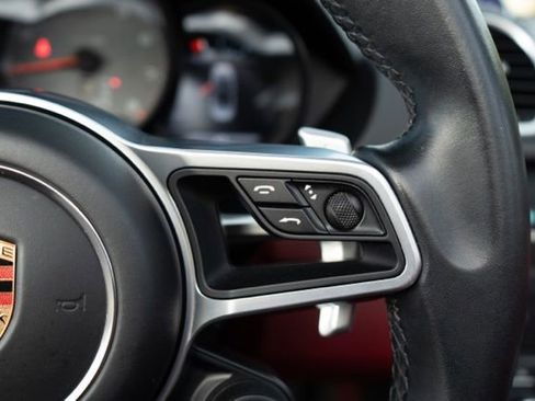 Used 2020 Porsche 718 Boxster S image 27