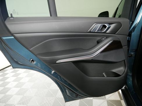 Used 2024 BMW X5 xDrive50e w/ Parking Assistance Package image 12