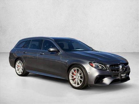 Used 2018 Mercedes-Benz E 63 AMG S image 9