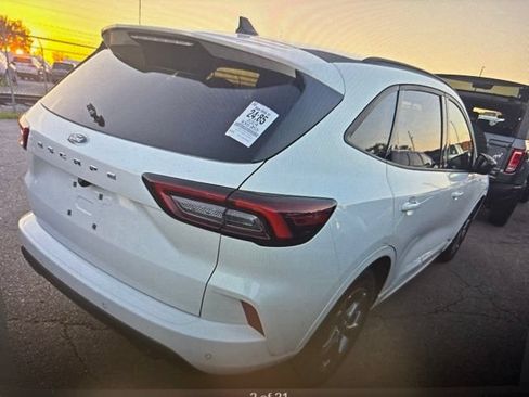 Used 2024 Ford Escape ST-Line w/ Tech Pack #1 FWD image 23