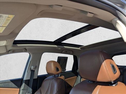 Certified 2025 Acura RDX w/Technology Package image 17