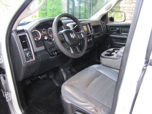 Used 2017 RAM 3500 Tradesman w/ Chrome Appearance Group AWD/4WD image 13
