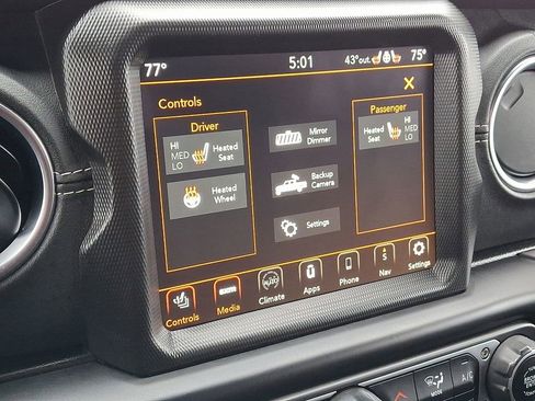 Certified 2022 Jeep Gladiator Overland w/ LED Lighting Group image 19