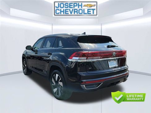 Used 2026 Volkswagen Atlas Cross Sport SE AWD/4WD image 3