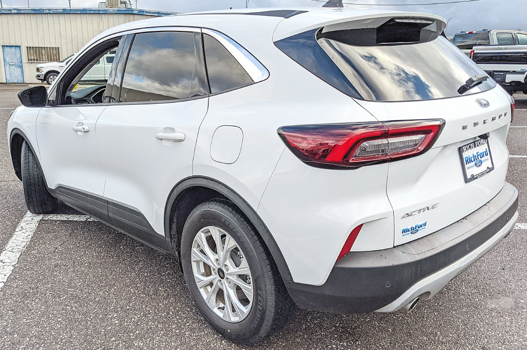 Certified 2023 Ford Escape Active FWD image 4