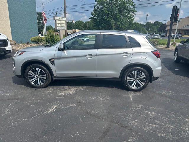 Used 2025 Mitsubishi Outlander Sport ES AWD/4WD image 5