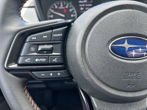 Used 2025 Subaru Crosstrek 2.5i Limited AWD/4WD image 19