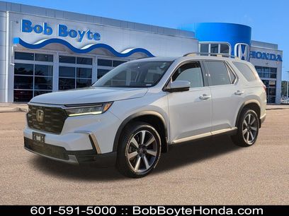 Used 2025 Honda Pilot Elite