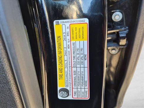 Used 2019 Cadillac CTS Luxury RWD image 15