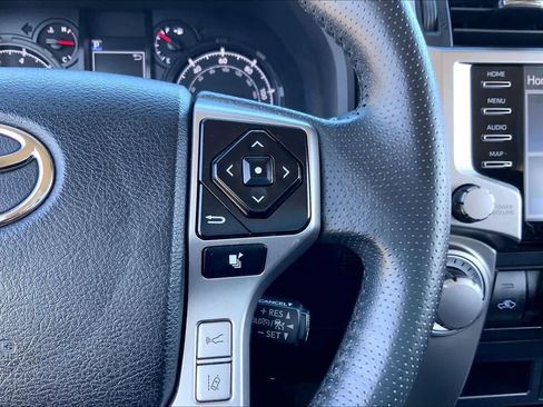 Used 2023 Toyota 4Runner SR5 image 23