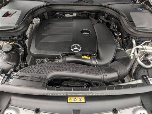 Used 2020 Mercedes-Benz GLC 300 4MATIC Coupe image 25