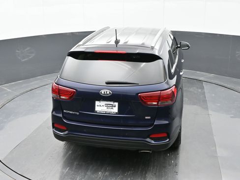Used 2020 Kia Sorento LX w/ LX I4 Convenience Package image 37
